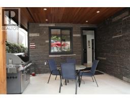 4365 Mountain Highway, North Vancouver, BC V7K2K3 Photo 31