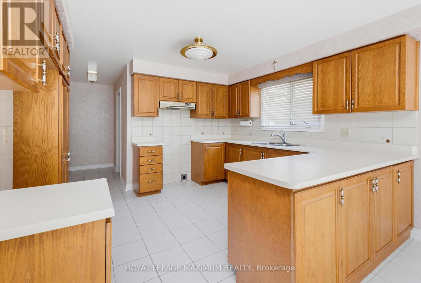 91 WILSHIRE BOULEVARD - 15