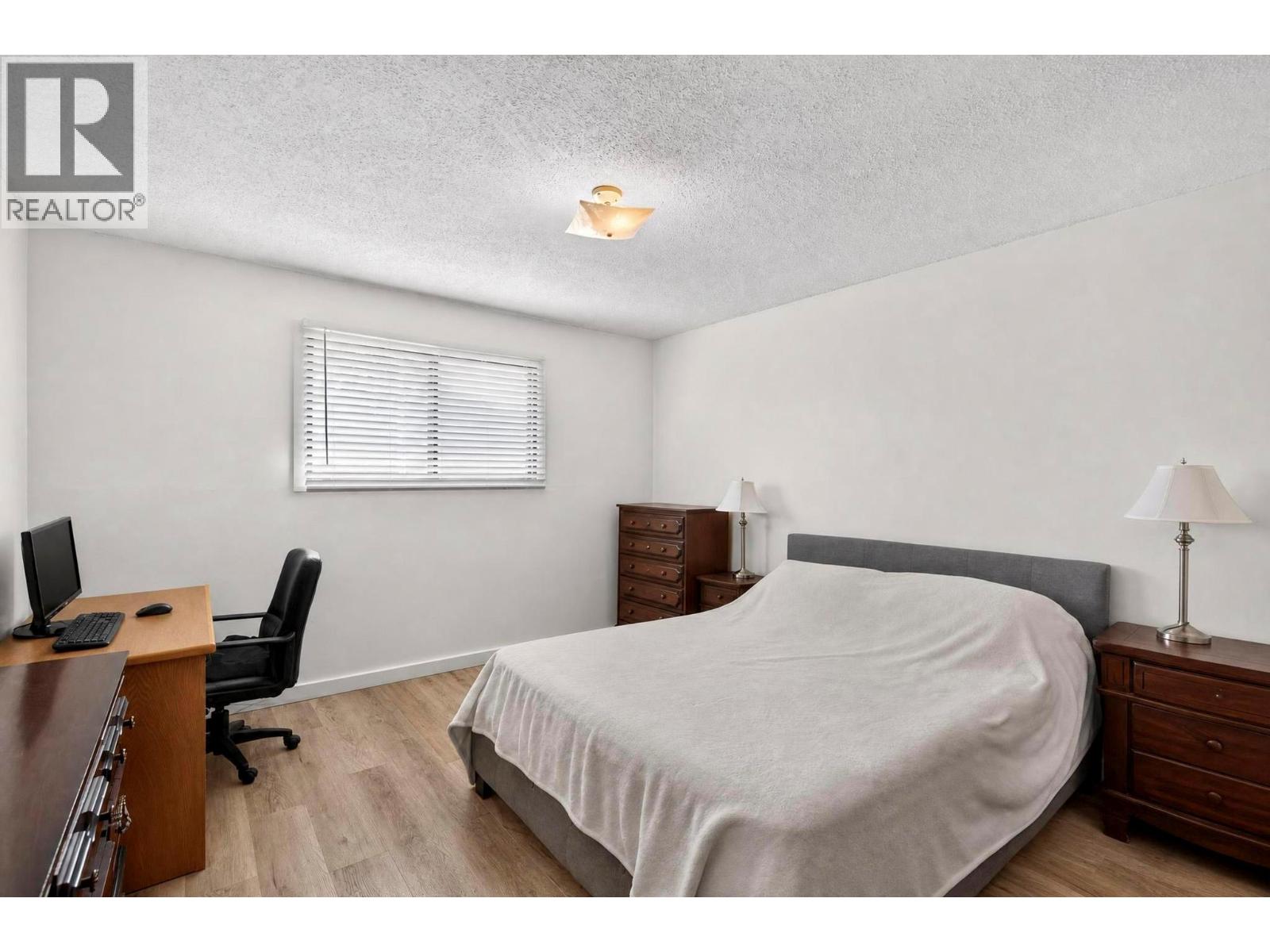 1904 22nd Street, Vernon