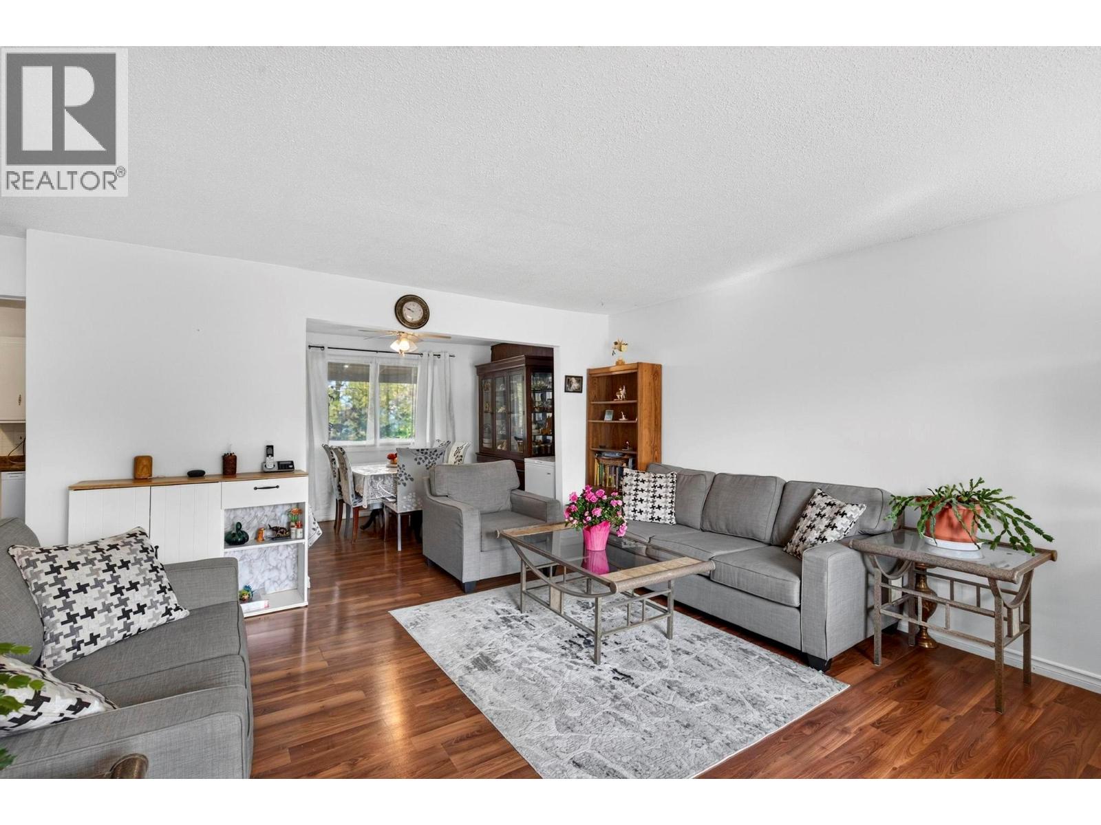 1904 22nd Street, Vernon