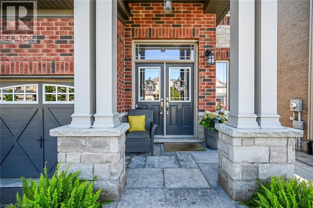 66 SEXTON Crescent - 2