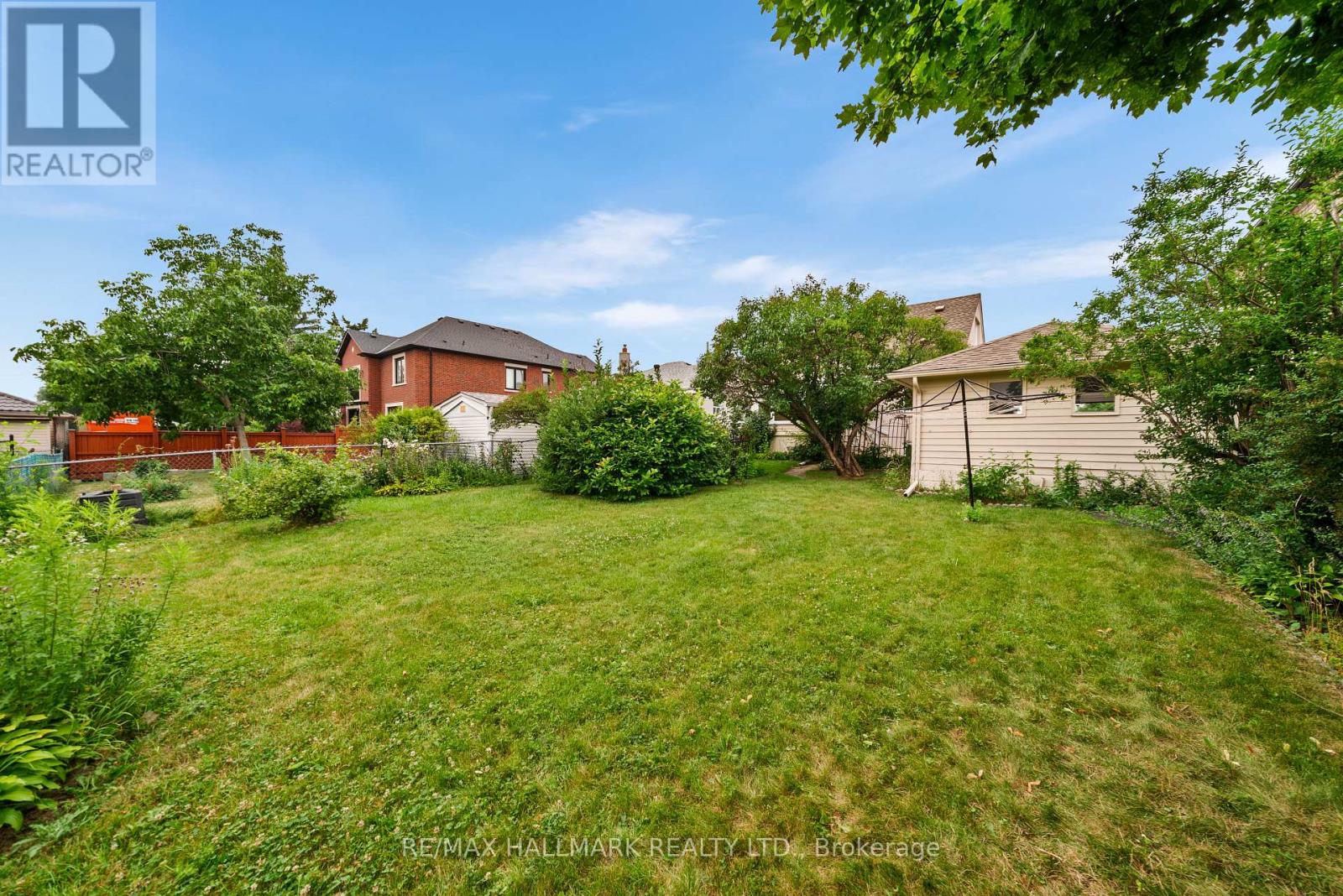 27 SUNRAY CRESCENT - Image 36