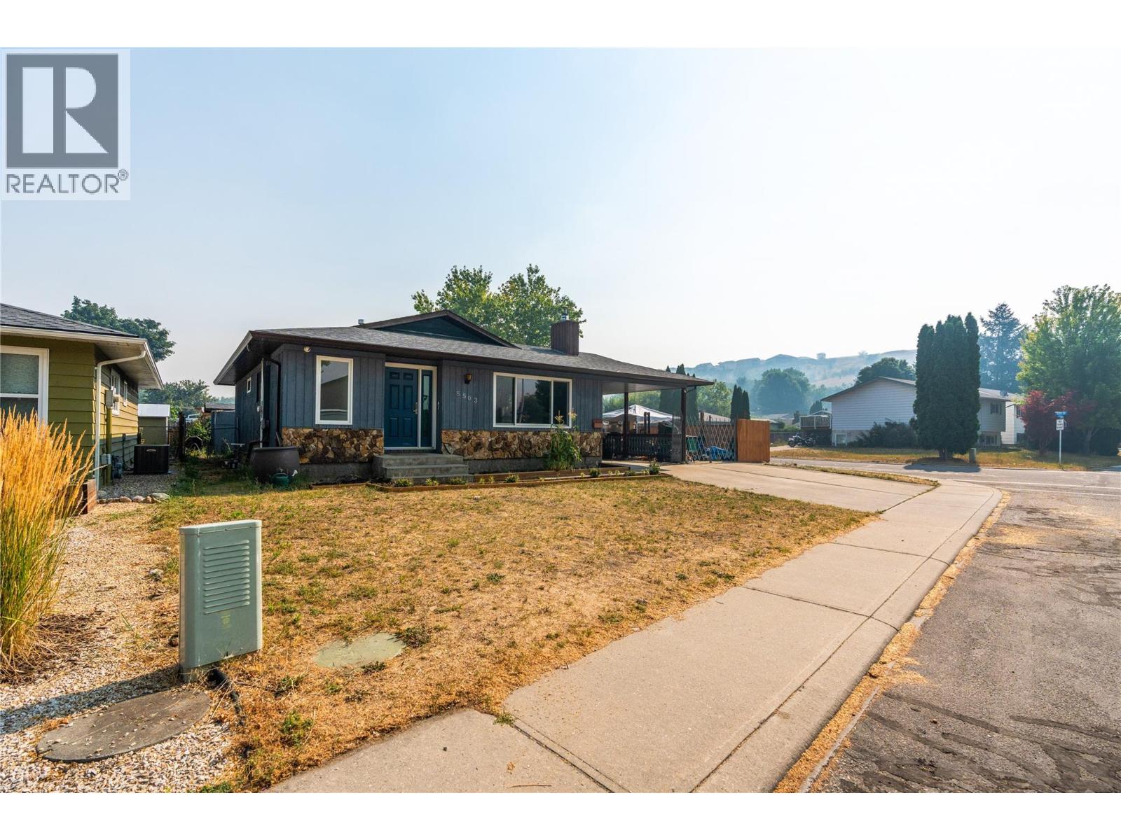 5503 South Vernon Court - 20