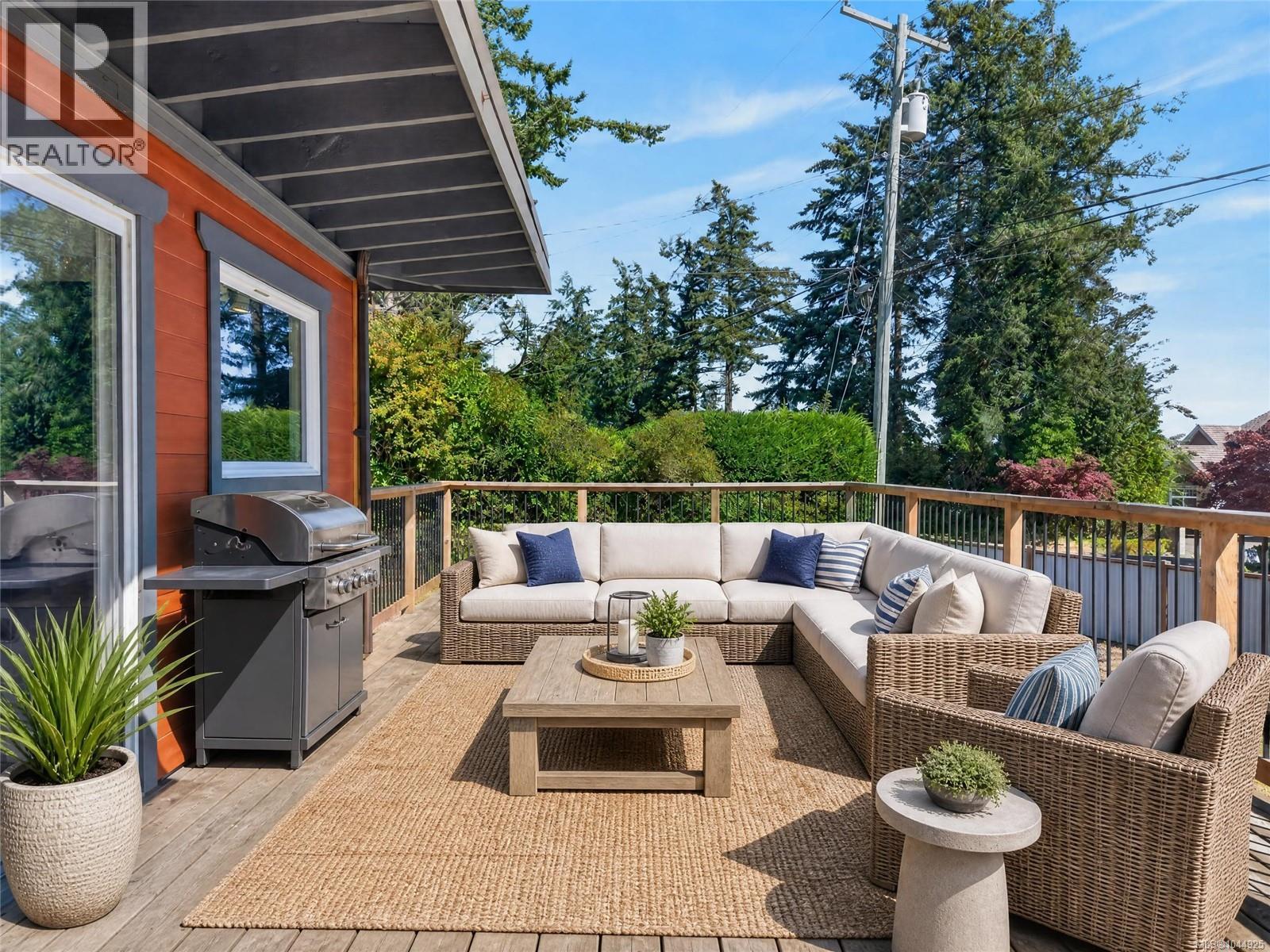 3584 Island Hwy - Image 15