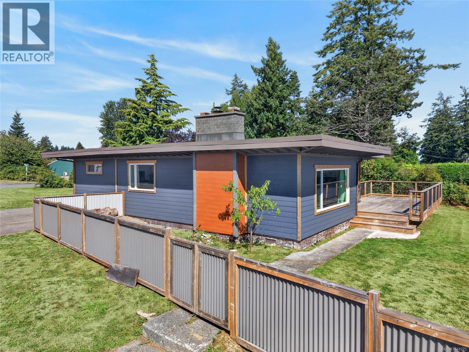 3584 Island Hwy - Image 16