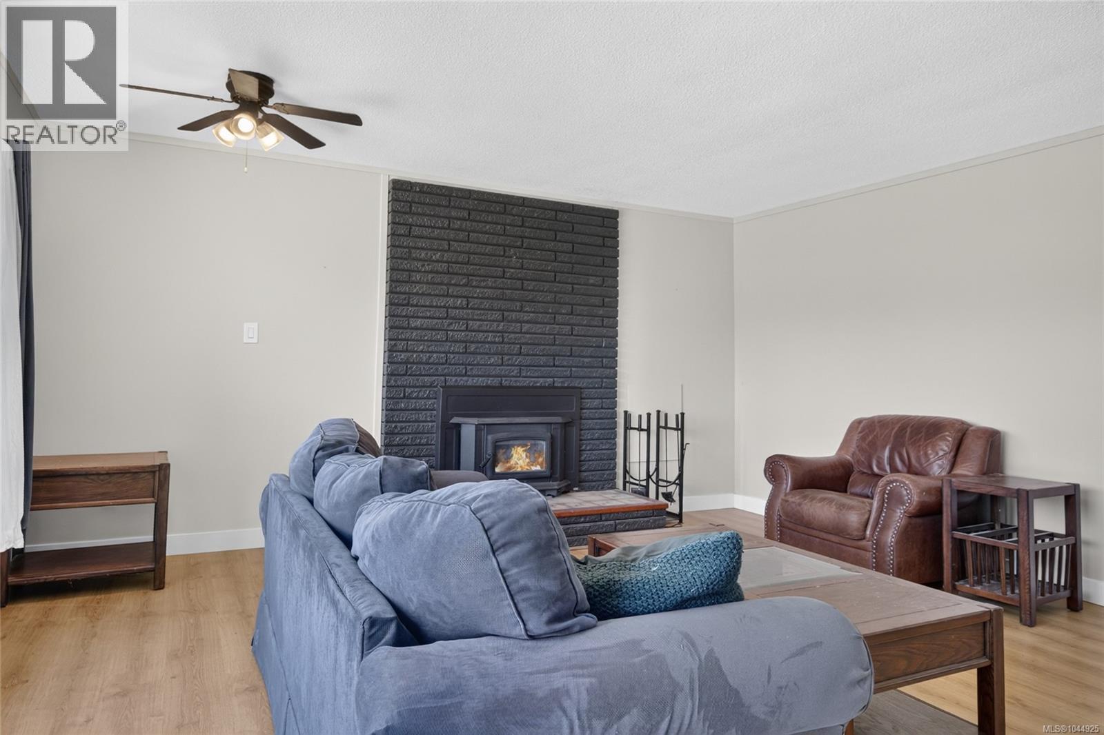 3584 Island Hwy - Image 42