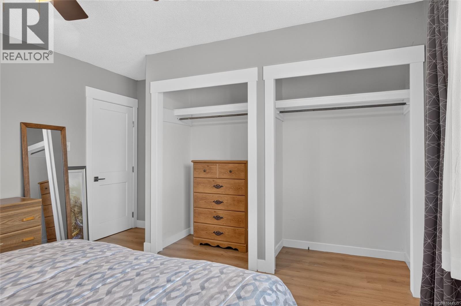3584 Island Hwy - Image 46