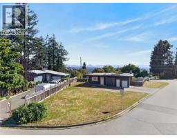 3584 Island Hwy, Campbell River, BC V9W1E3 Photo 20