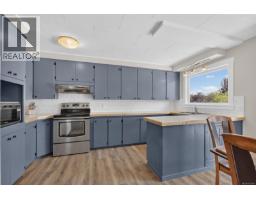 3584 Island Hwy, Campbell River, BC V9W1E3 Photo 31