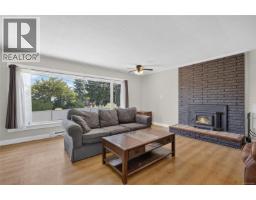 3584 Island Hwy, Campbell River, BC V9W1E3 Photo 39