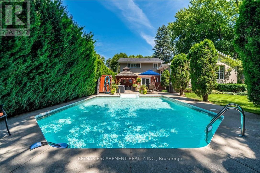 138 JUDITH CRESCENT - 34