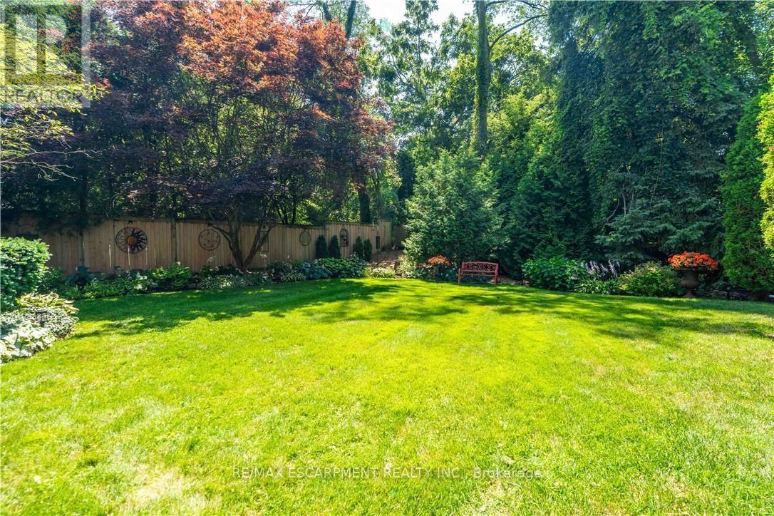 138 JUDITH CRESCENT - 45
