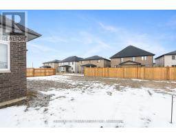 19 Tracy Drive, Chatham Kent, ON N7M6G2 Photo 32