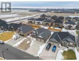 19 Tracy Drive, Chatham Kent, ON N7M6G2 Photo 35