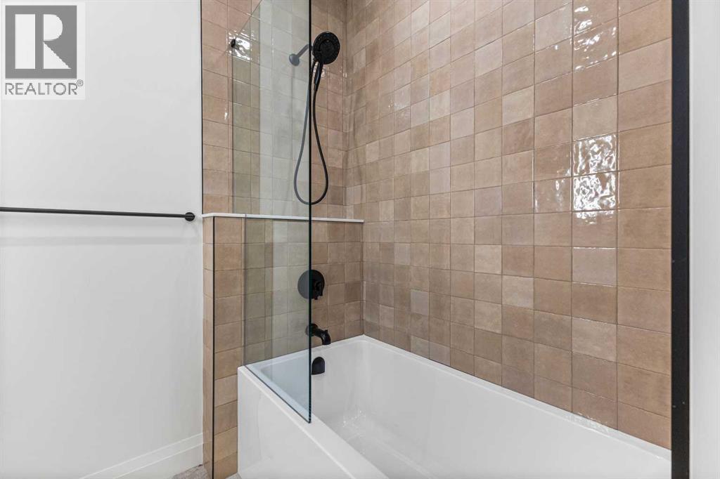 730 25 Avenue NW - Image 37