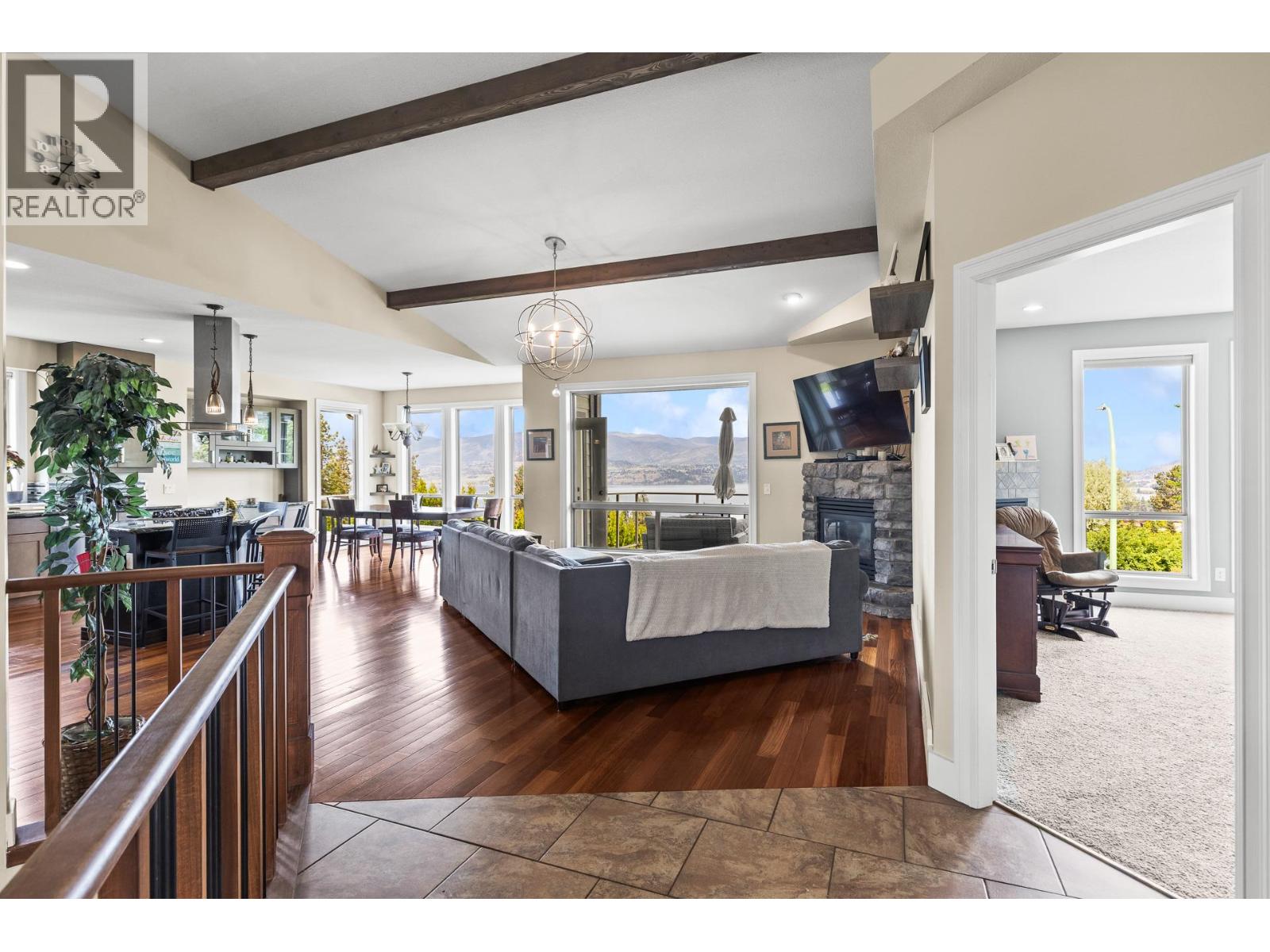 546 Gowen Place, Kelowna