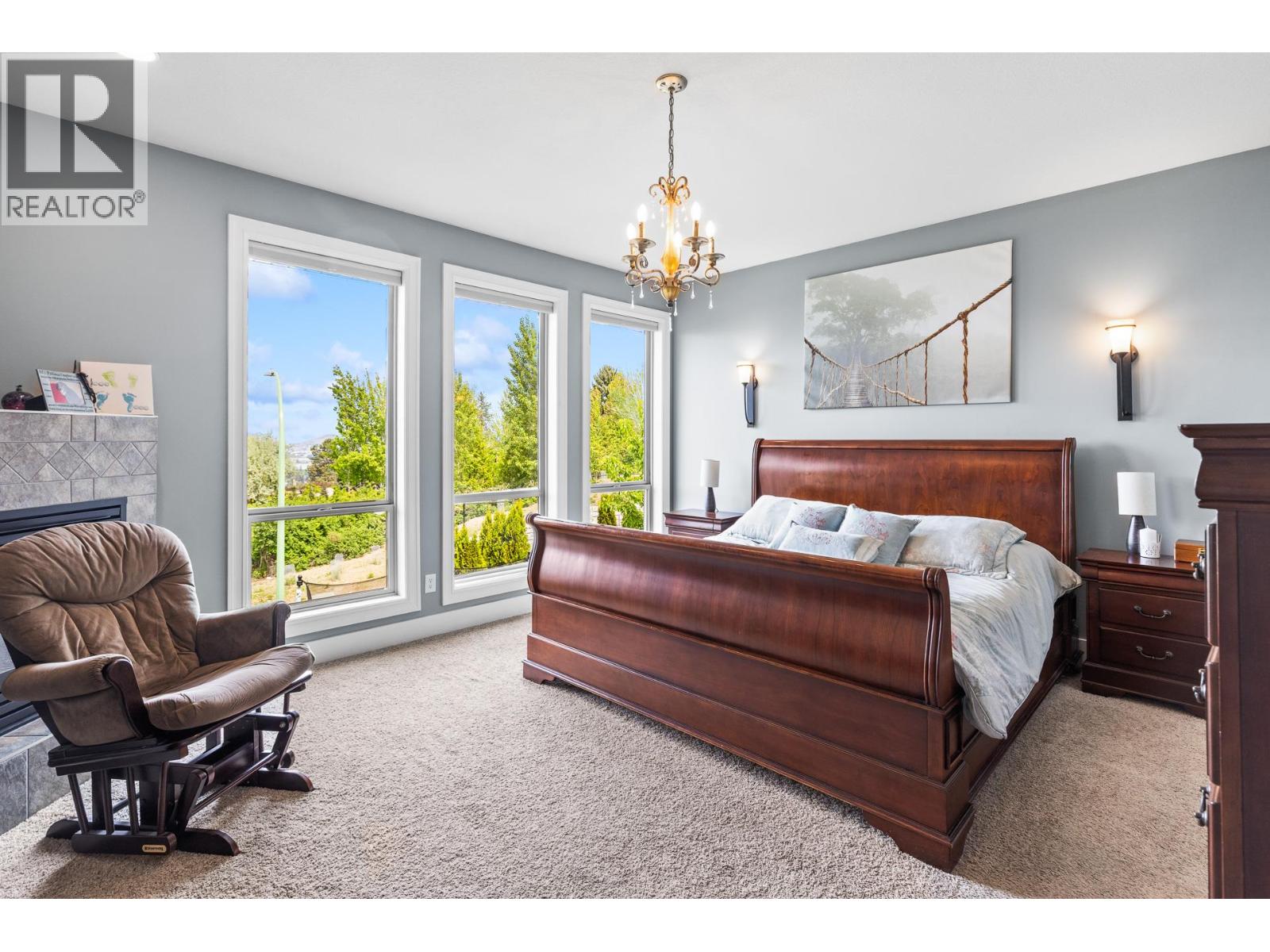546 Gowen Place, Kelowna