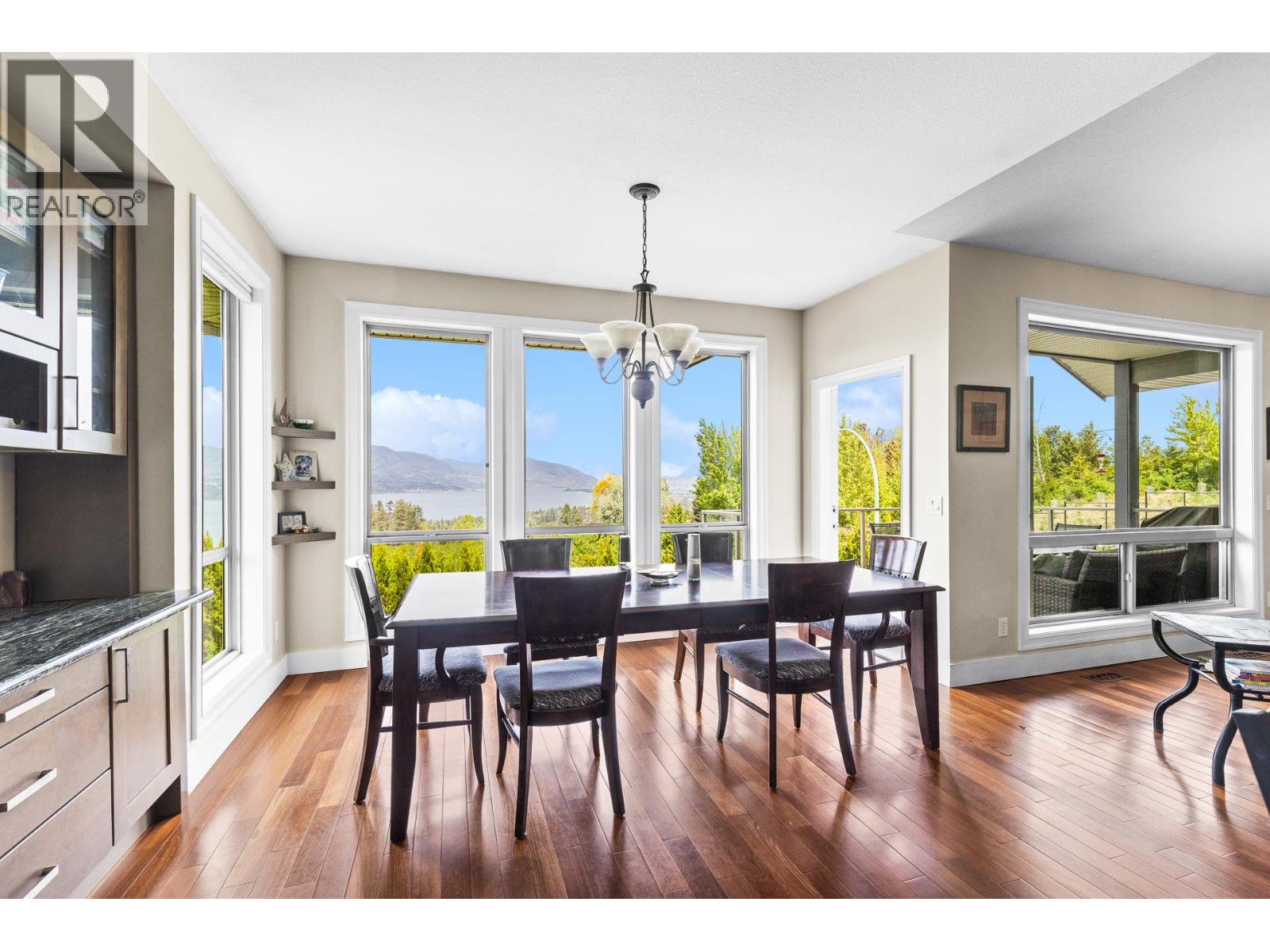 546 Gowen Place - 18