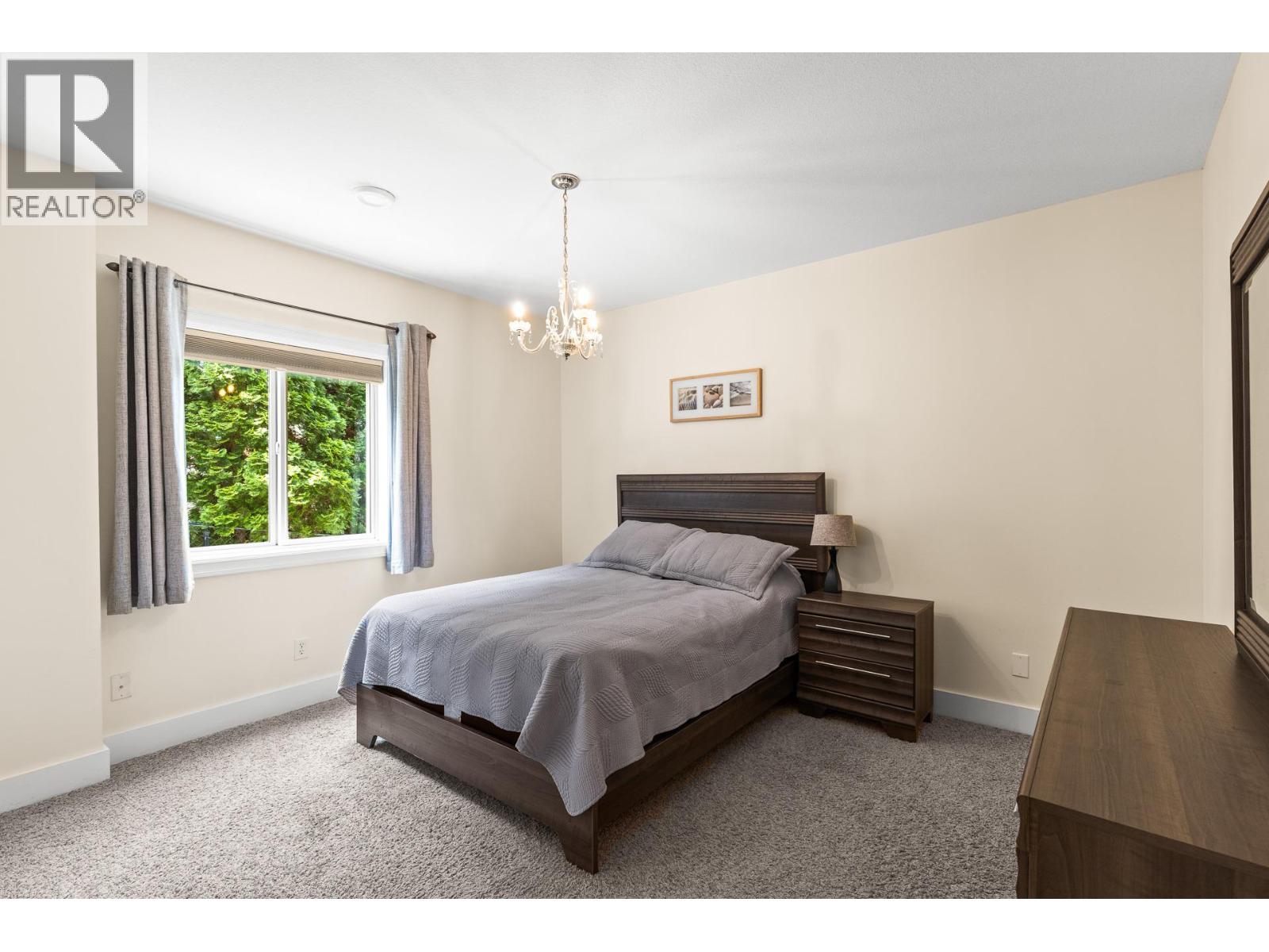 546 Gowen Place, Kelowna