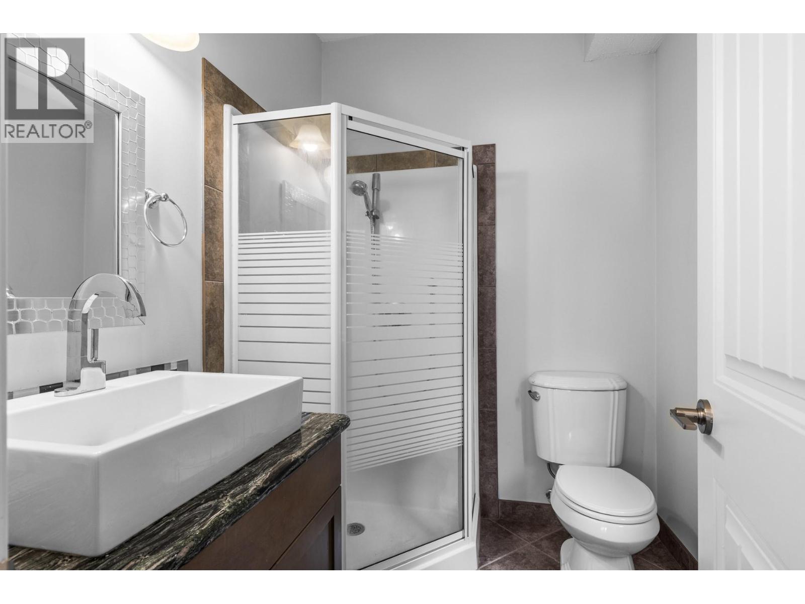 546 Gowen Place, Kelowna