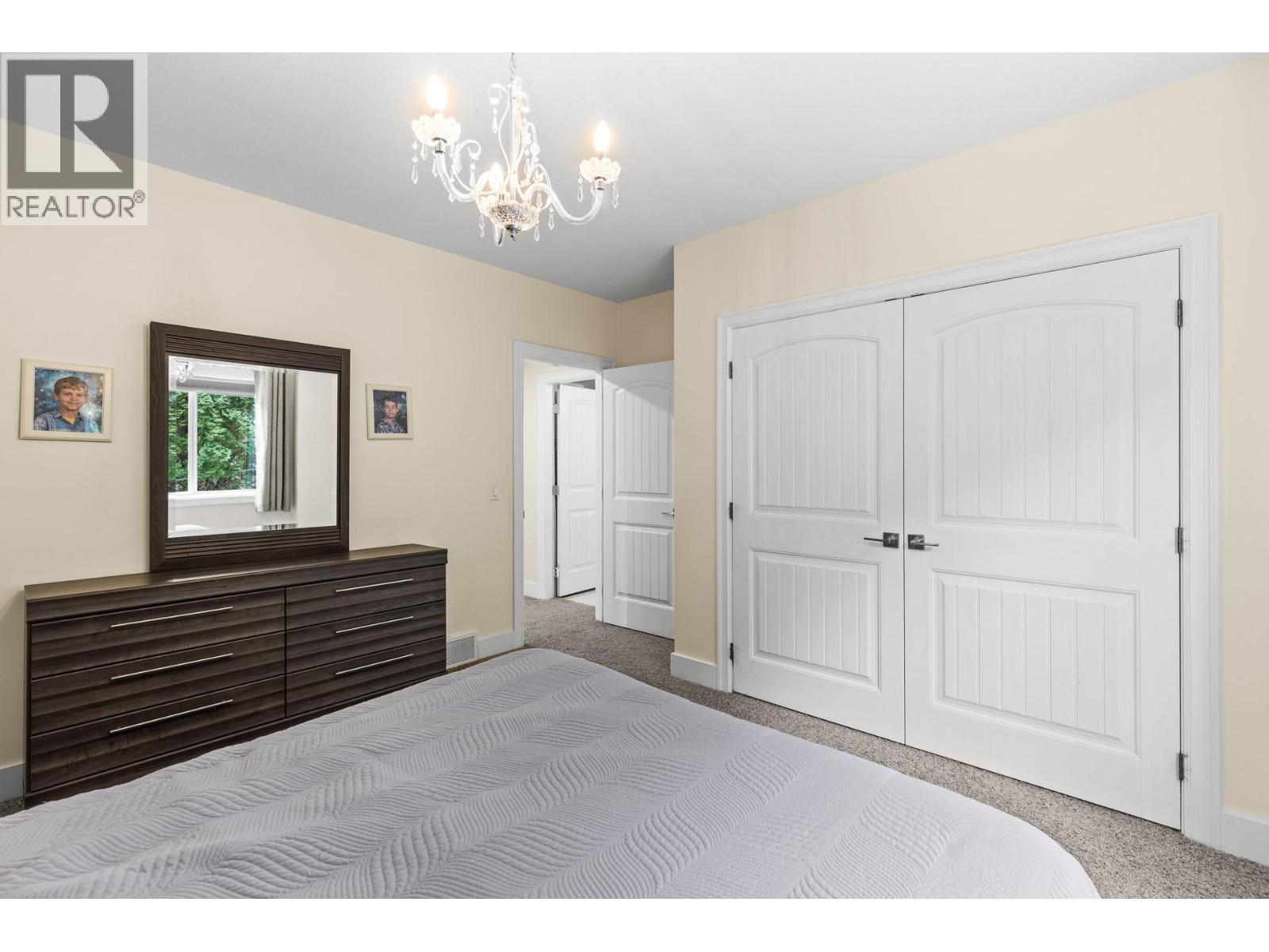 546 Gowen Place, Kelowna