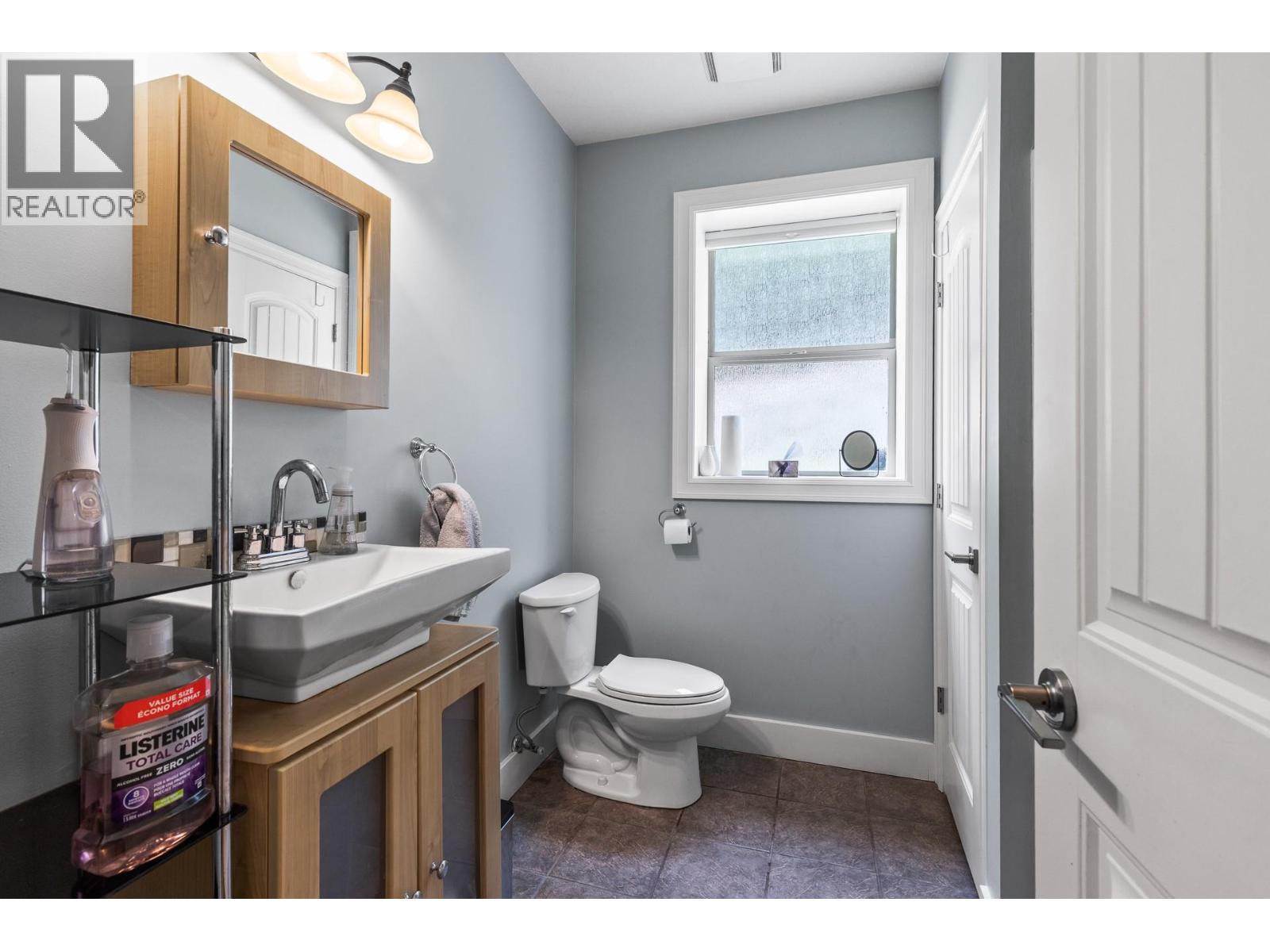 546 Gowen Place - 43
