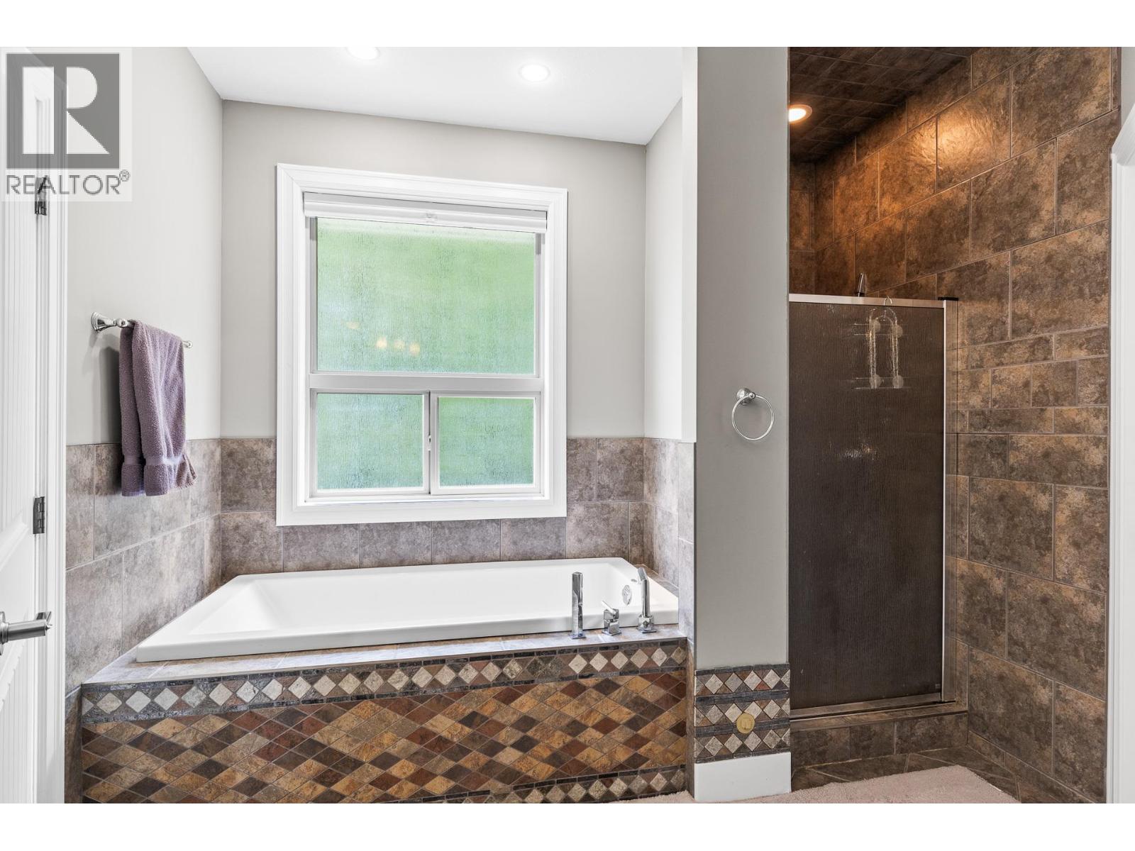 546 Gowen Place - 24
