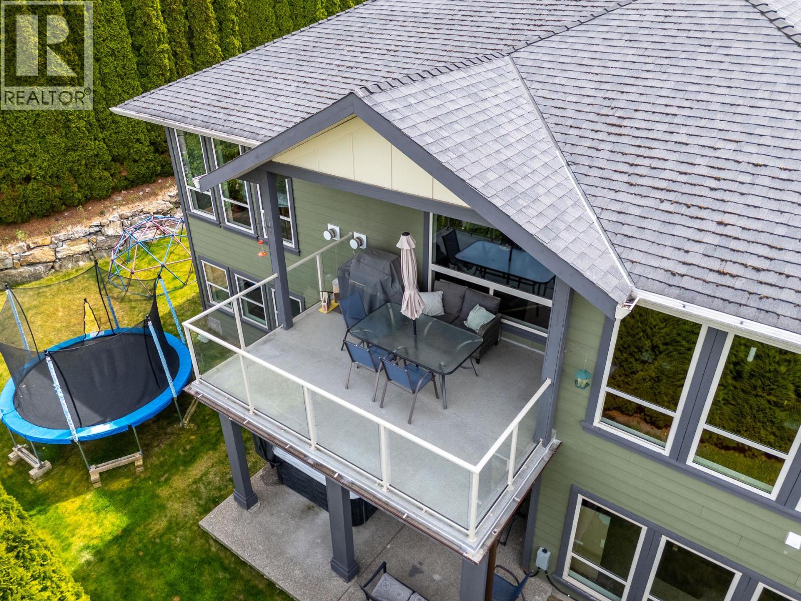 546 Gowen Place, Kelowna