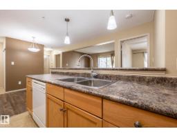 #106 1188 Hyndman Rd Nw, Edmonton, AB T5A0E9 Photo 11