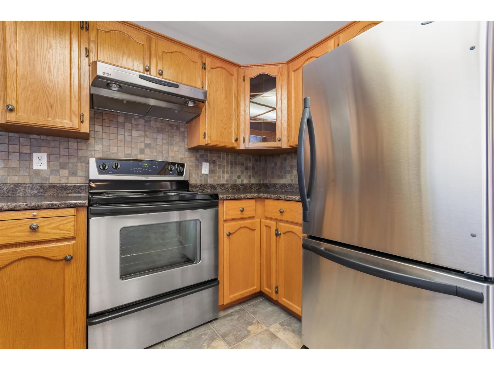 44739 CUMBERLAND AVENUE, Sardis South, Chilliwack