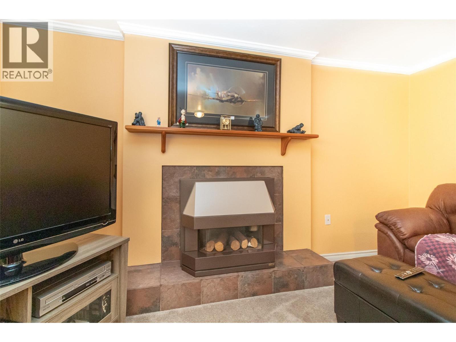 210 Wallace Road, Kelowna