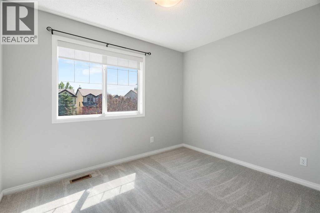 128 Silverado Way SW - Image 16