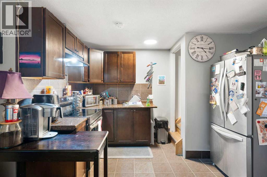 128 Silverado Way SW - Image 30