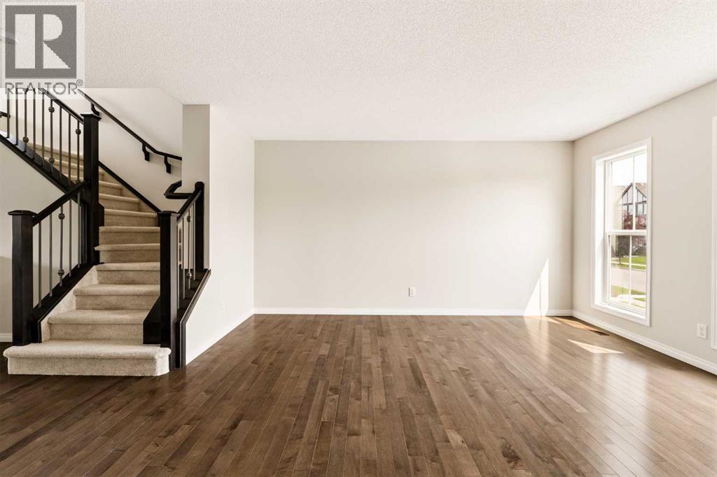 59 Elgin Meadows Park SE - Image 7