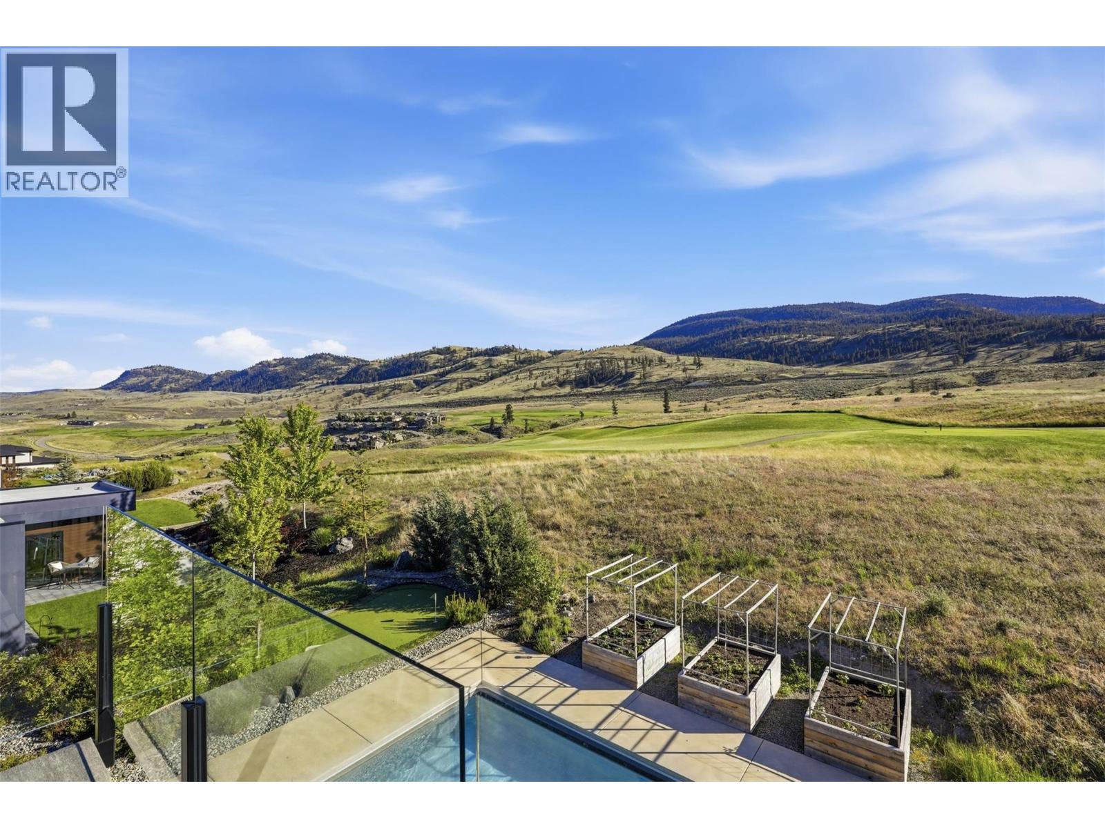 316 HOLLOWAY Drive - 56