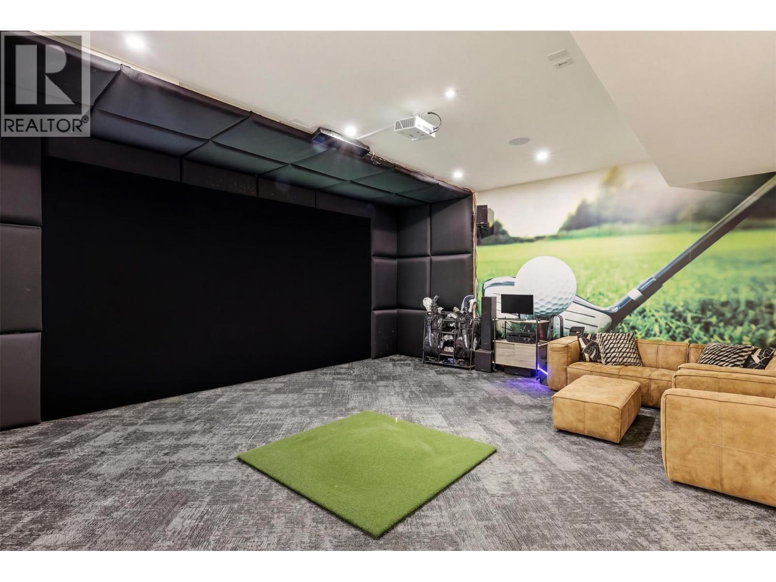 316 HOLLOWAY Drive - 60