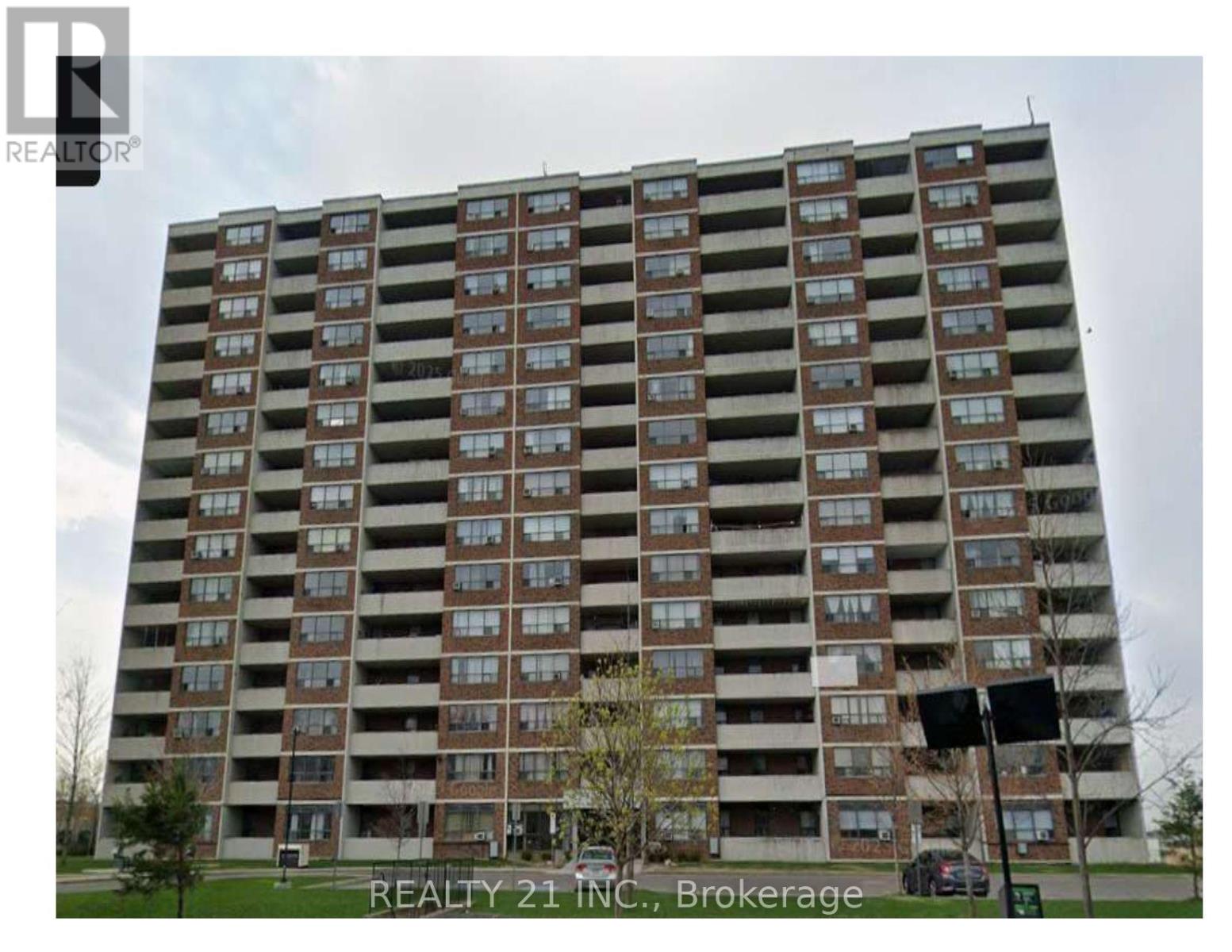 811 - 25 SUNRISE AVENUE S