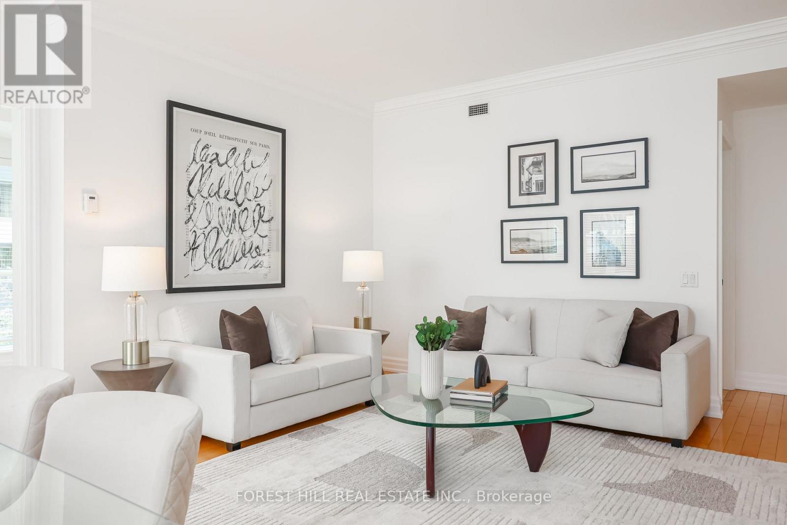 #305 38 AVENUE ROAD - 8