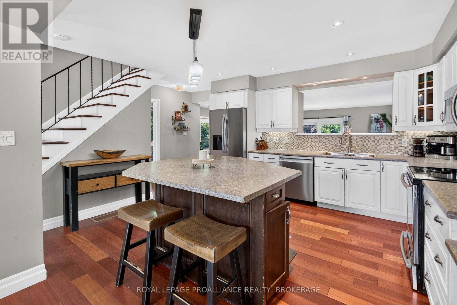 294 ROSEMOUNT TERRACE - Image 12