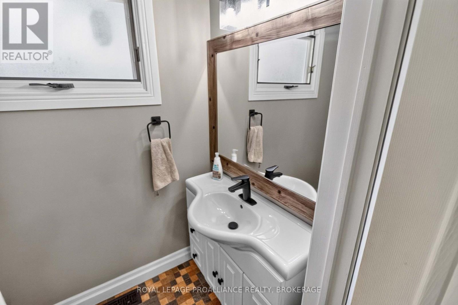 294 ROSEMOUNT TERRACE - Image 27