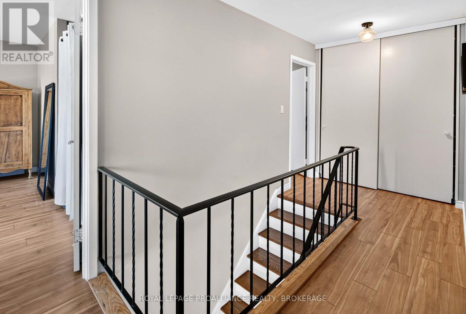294 ROSEMOUNT TERRACE - Image 31