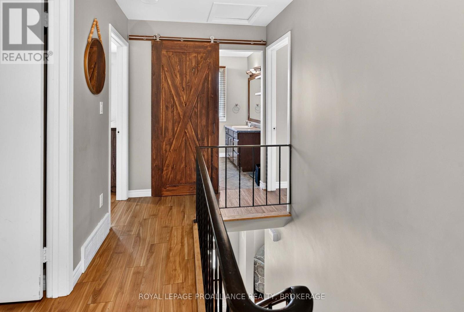 294 ROSEMOUNT TERRACE - Image 32