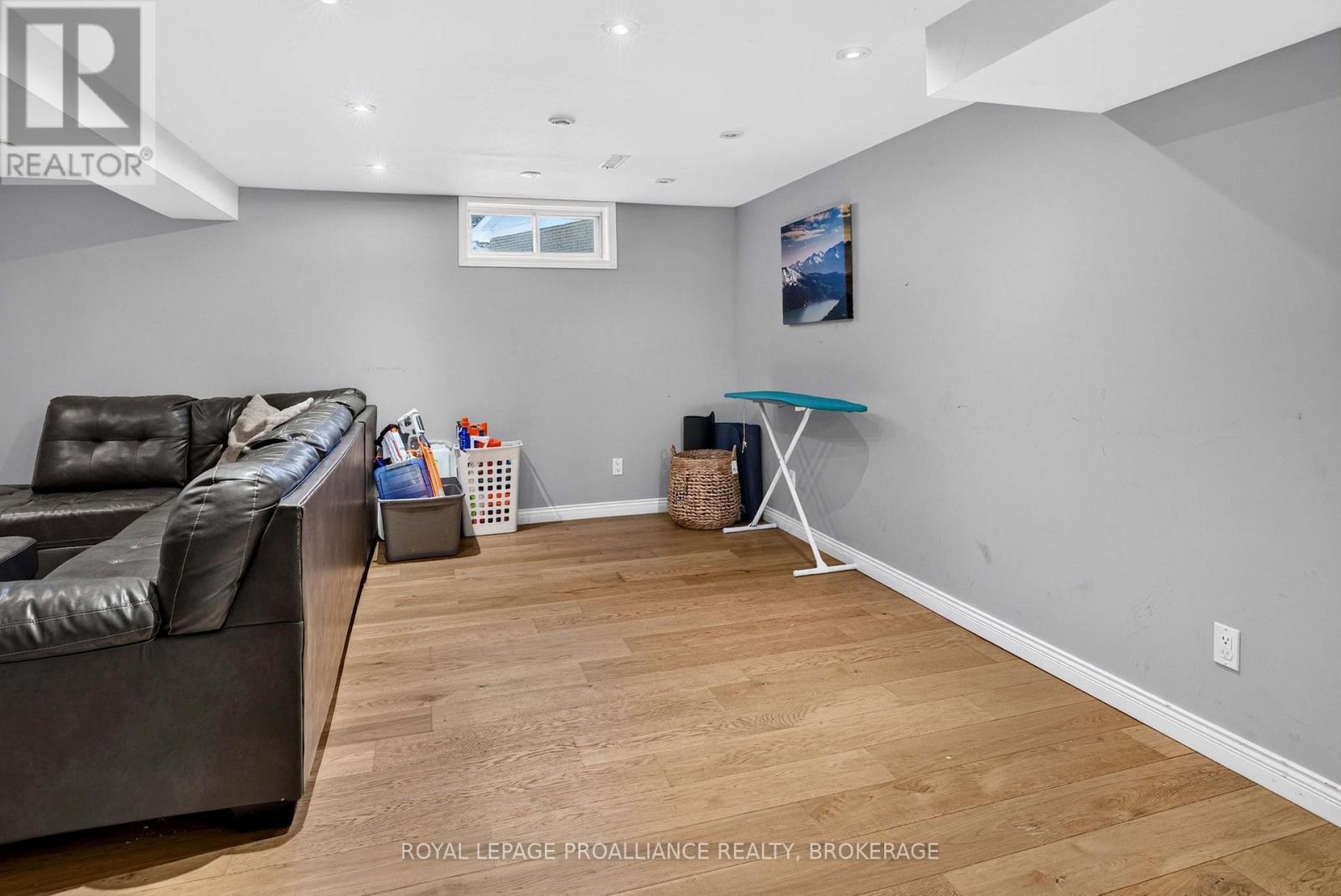 294 ROSEMOUNT TERRACE - Image 40