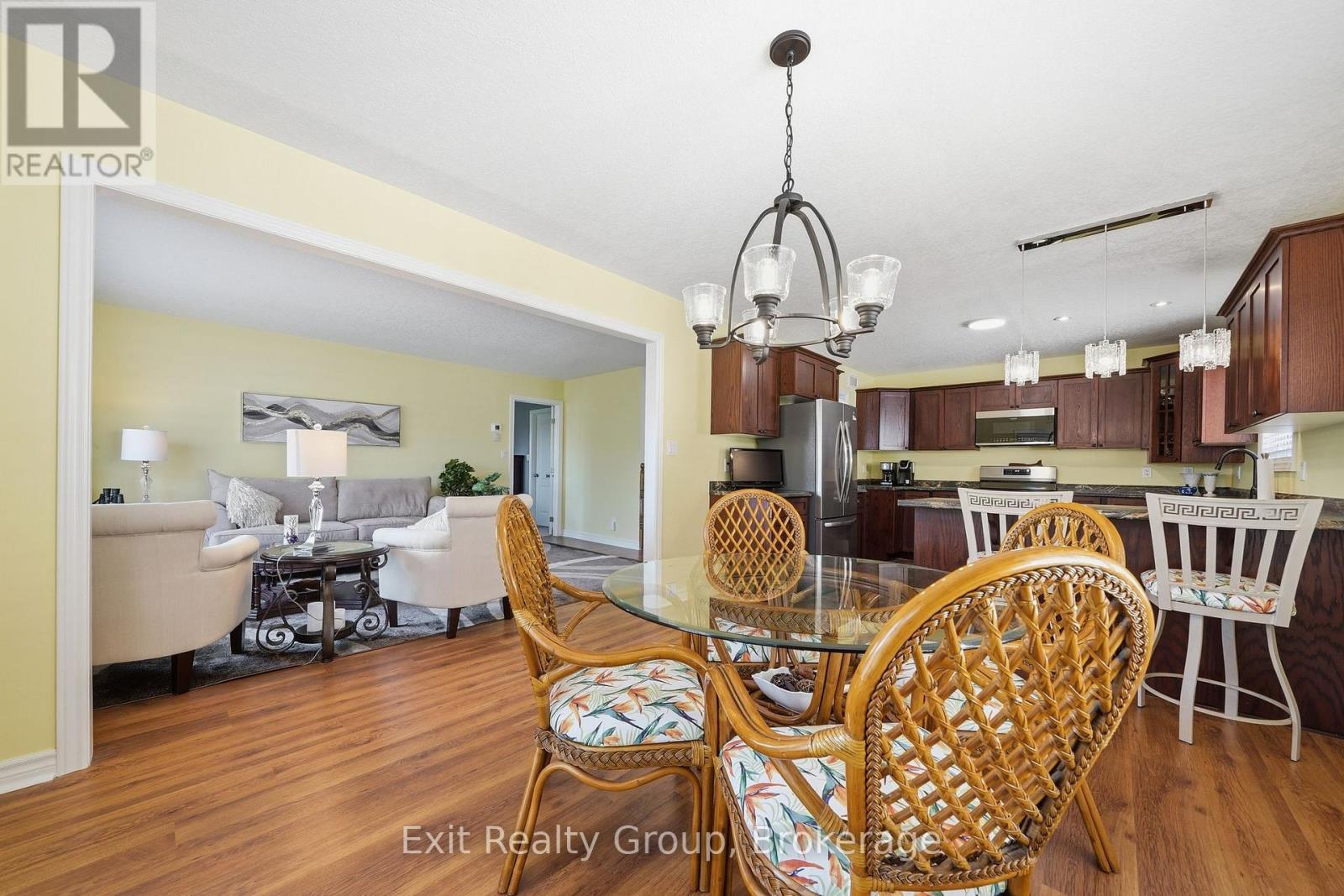 23 MOUNT GROVE CRESCENT - Image 24