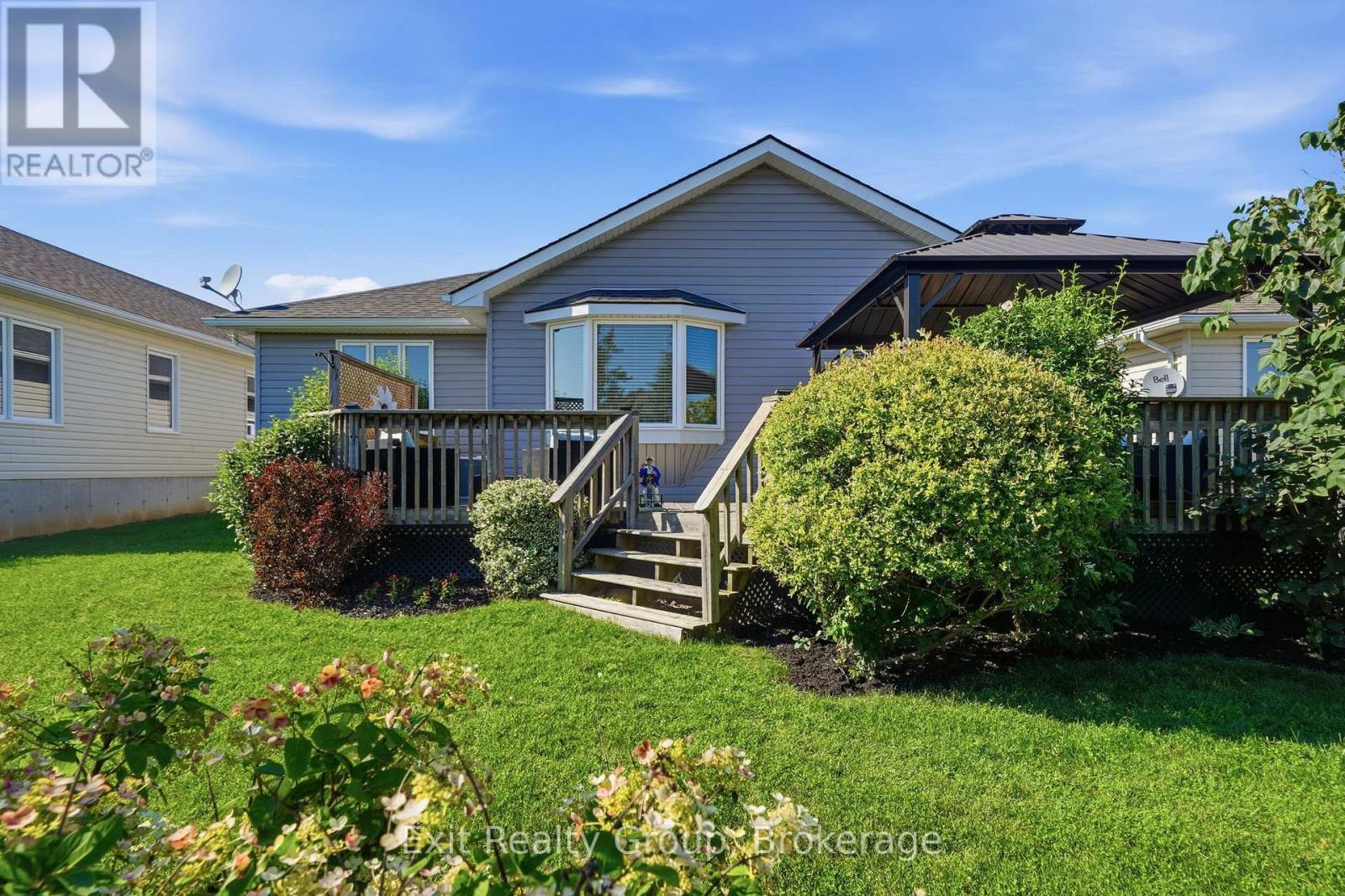 23 MOUNT GROVE CRESCENT - 45