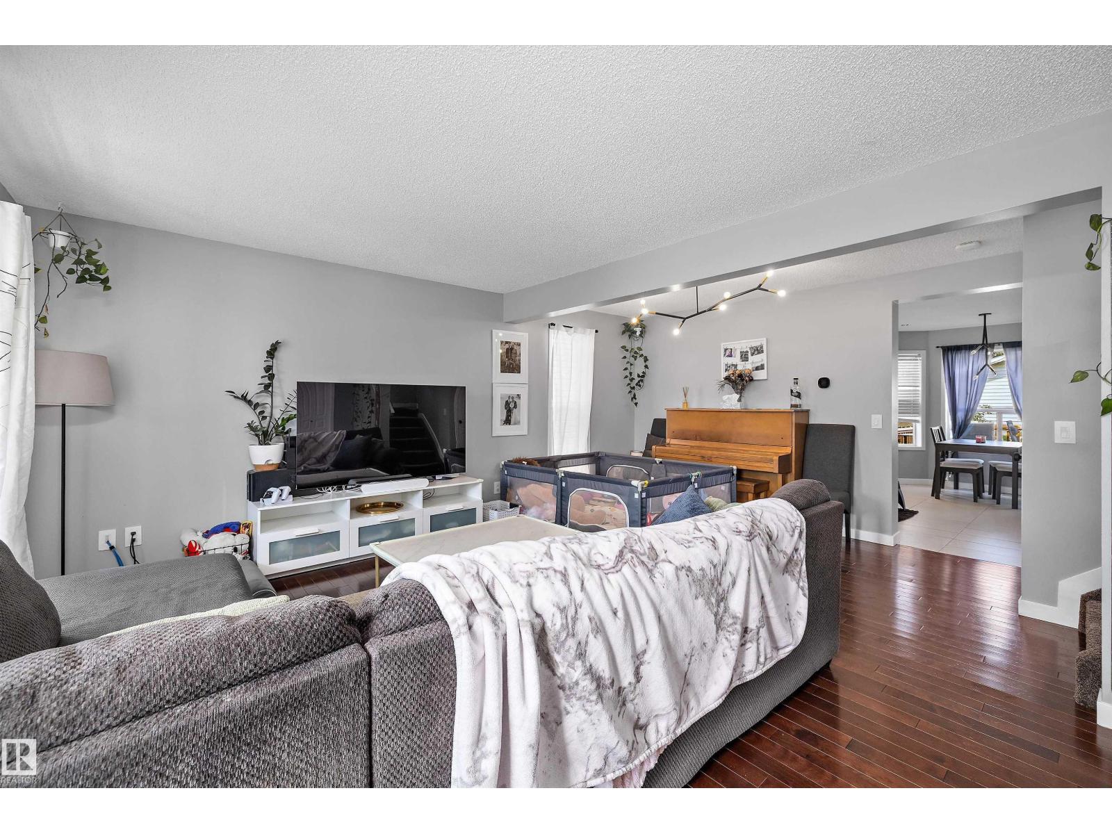 11630 167B AV NW - 6