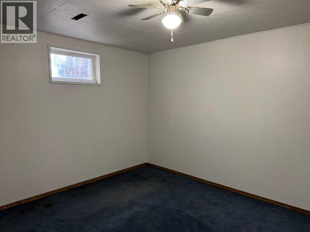 5120 45 Street - Image 12