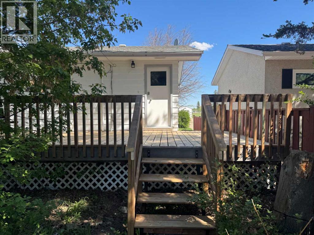 5120 45 Street - 18
