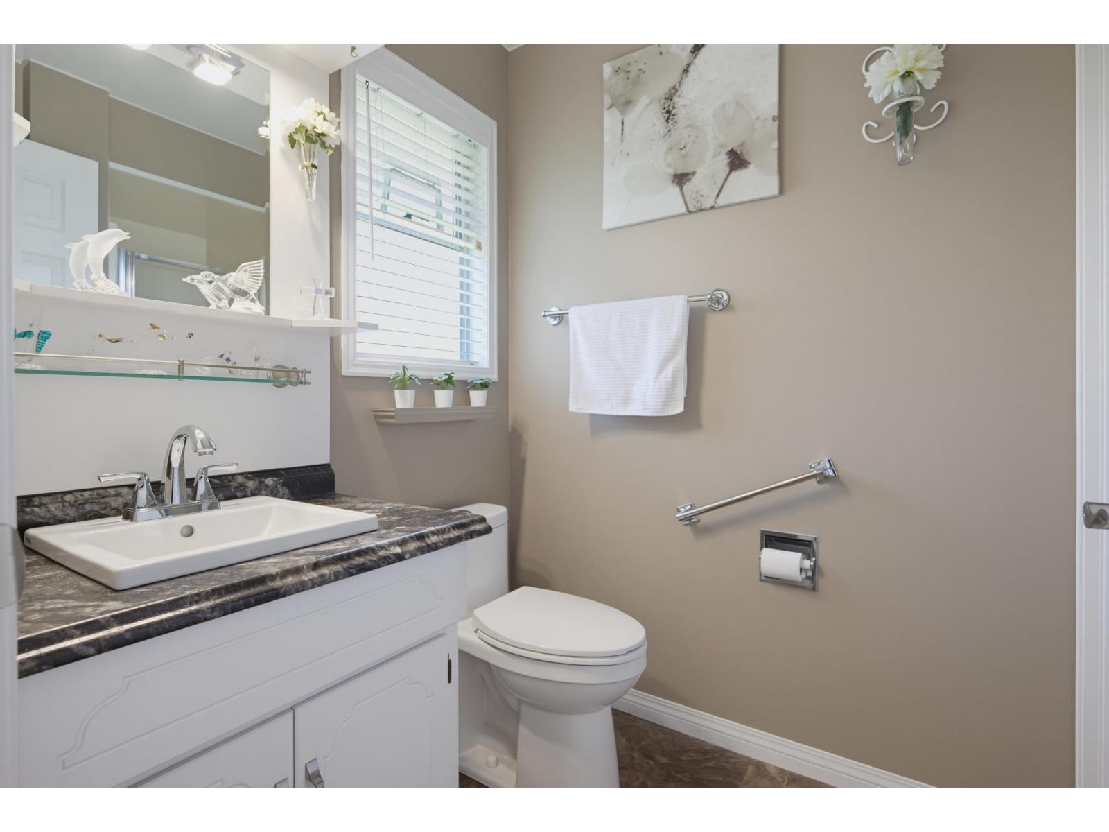2 Bed, 2 Bath House for Sale in Abbotsford – 3457 MERRITT STREET, Abbotsford – MLS# R3151864 - Image 16