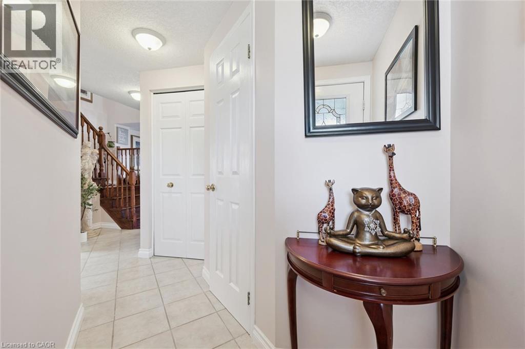 86 BRIDLEWREATH Street — photo 2